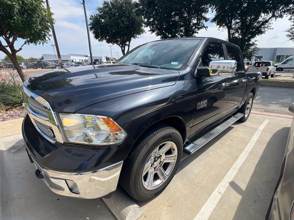 2018 RAM 1500 Lone Star Silver — photo 1 of 8