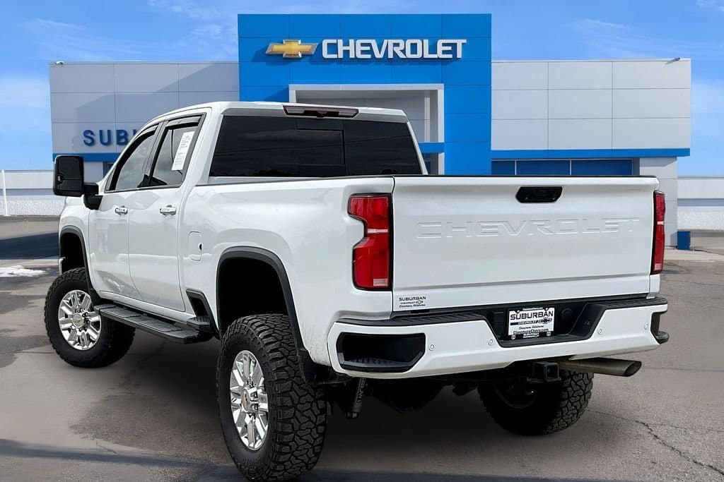 2024 Chevrolet Silverado 3500HD LTZ — photo 1 of 28