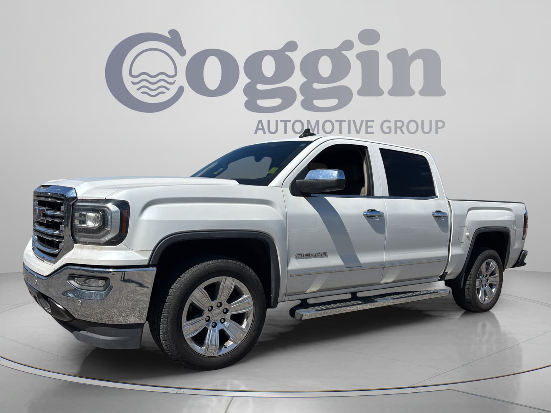 2018 GMC Sierra 1500 SLT — photo 1 of 33