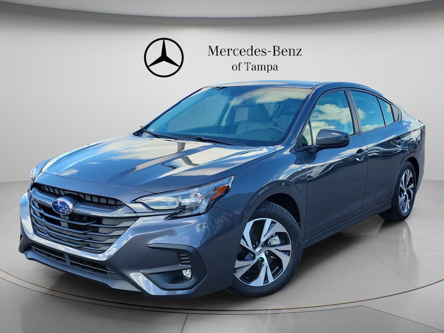 2025 Subaru Legacy Premium — photo 1 of 31