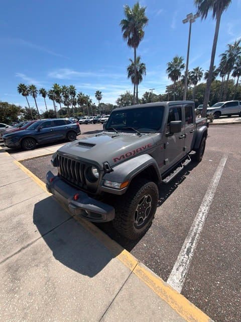 2023 Jeep Gladiator Mojave — photo 1 of 3