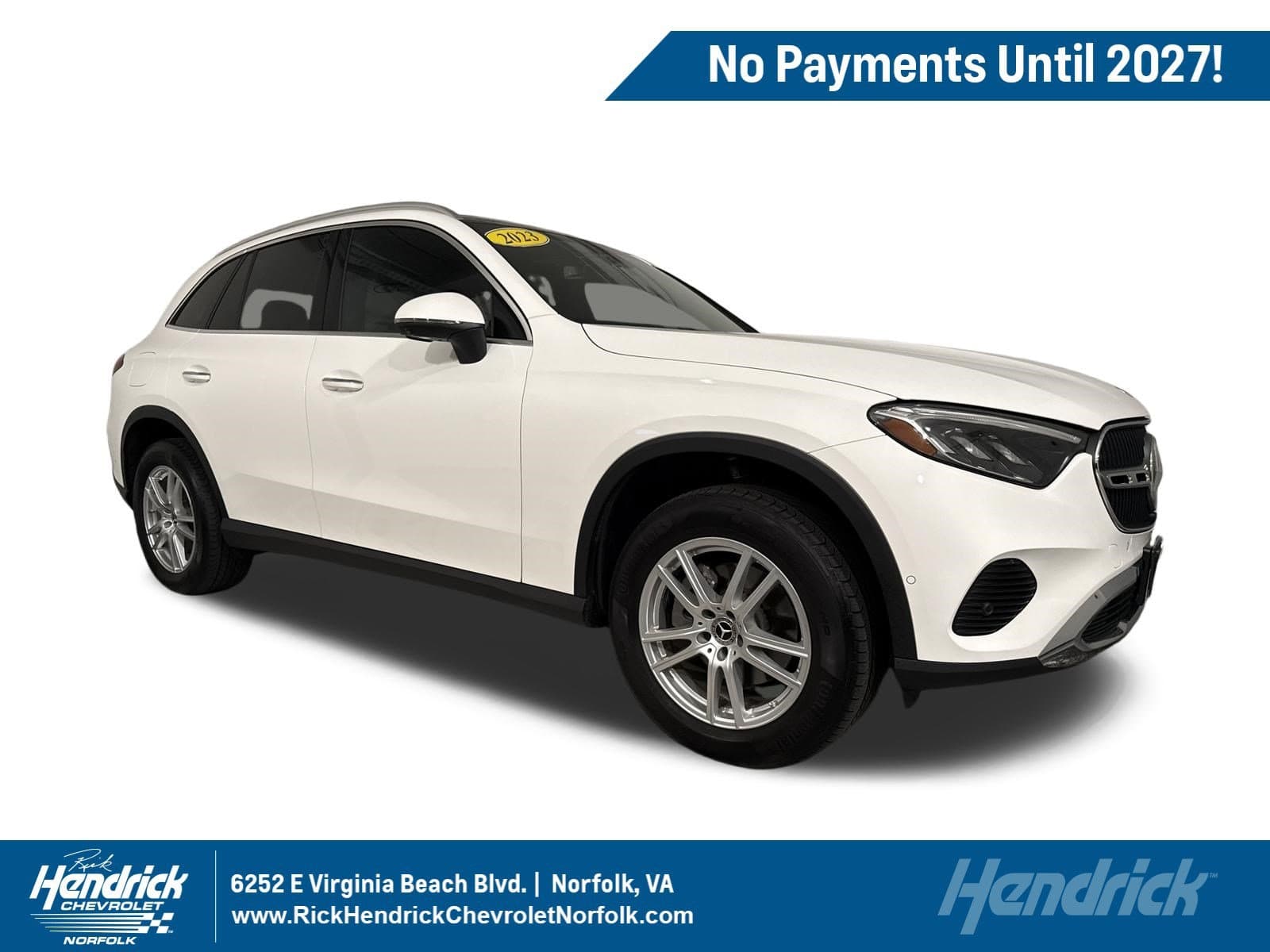 2023 Mercedes-Benz GLC Base — photo 1 of 37