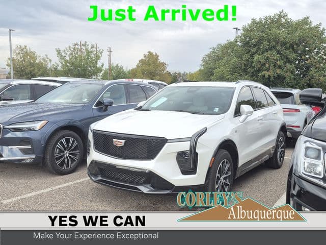 2024 Cadillac XT4 AWD Sport — photo 1 of 3
