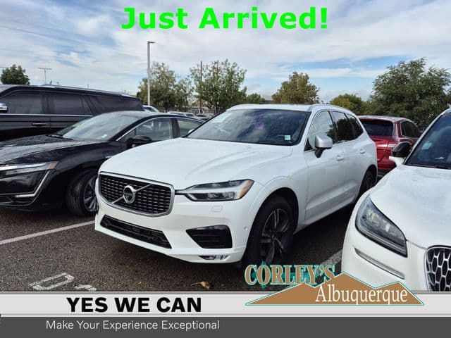 2018 Volvo XC60 Base — photo 1 of 3