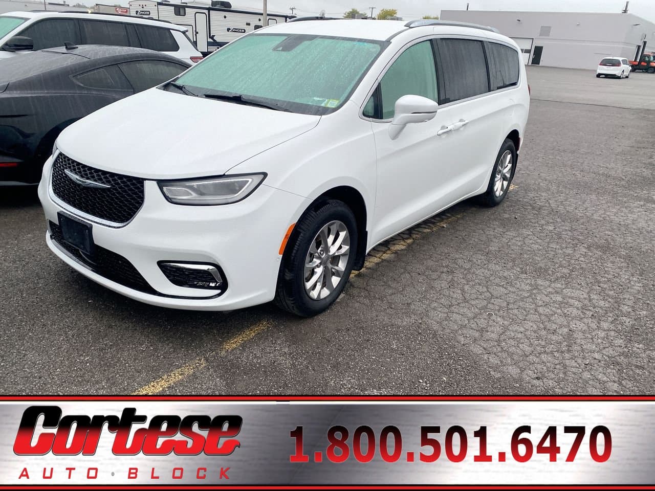 2021 Chrysler Pacifica Touring L — photo 1 of 12
