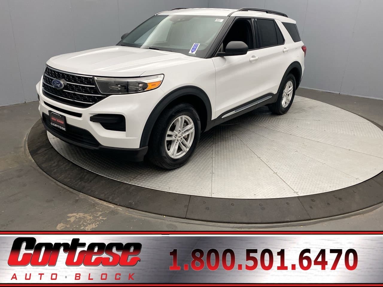2020 Ford Explorer XLT — photo 1 of 26
