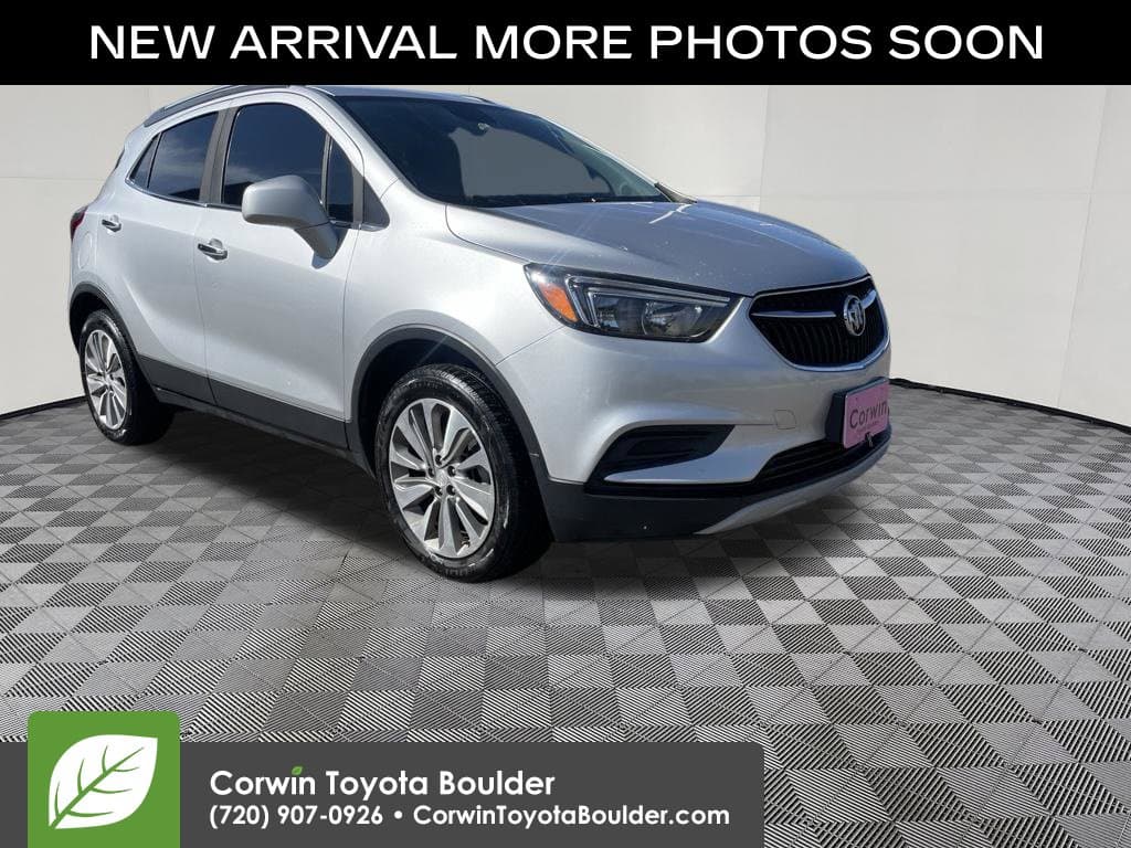 2020 Buick Encore Preferred — photo 1 of 14