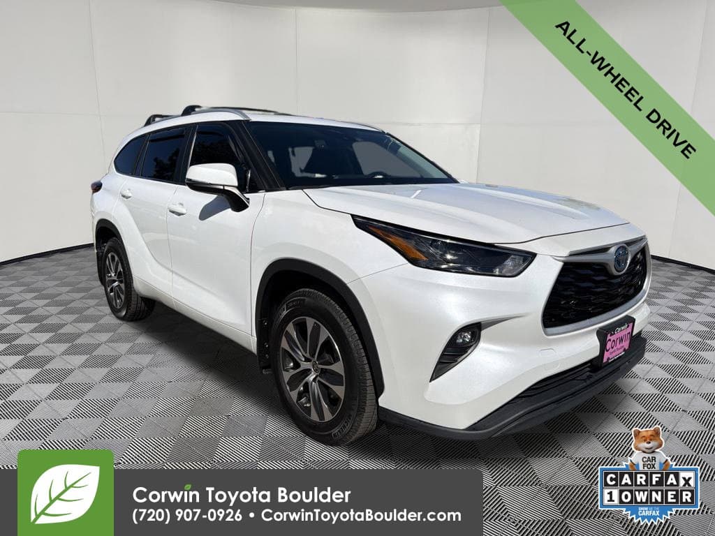 2023 Toyota Highlander Hybrid XLE — photo 1 of 36