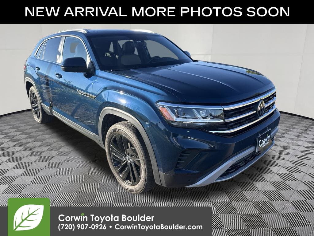 2023 Volkswagen Atlas Cross Sport 3.6L V6 SE w/Technology — photo 1 of 14