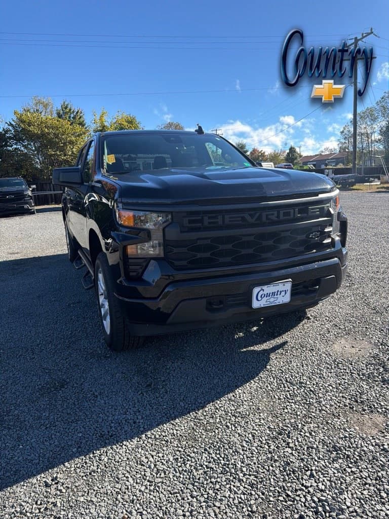 2022 Chevrolet Silverado 1500 Custom — photo 1 of 26