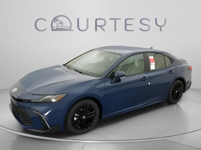 2026 Toyota Camry SE — photo 1 of 70