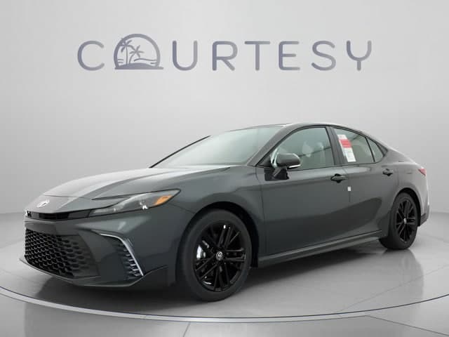 2026 Toyota Camry SE — photo 1 of 70