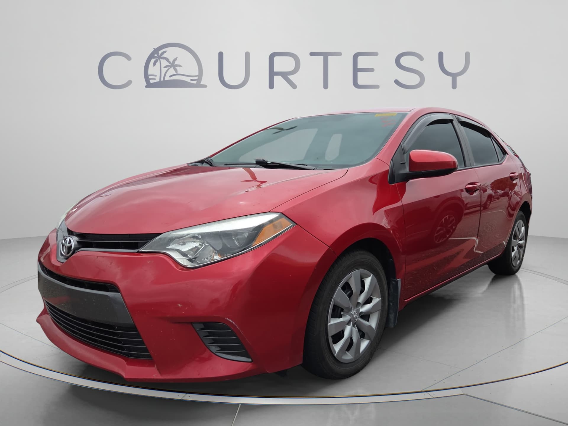 2015 Toyota Corolla Base — photo 1 of 9
