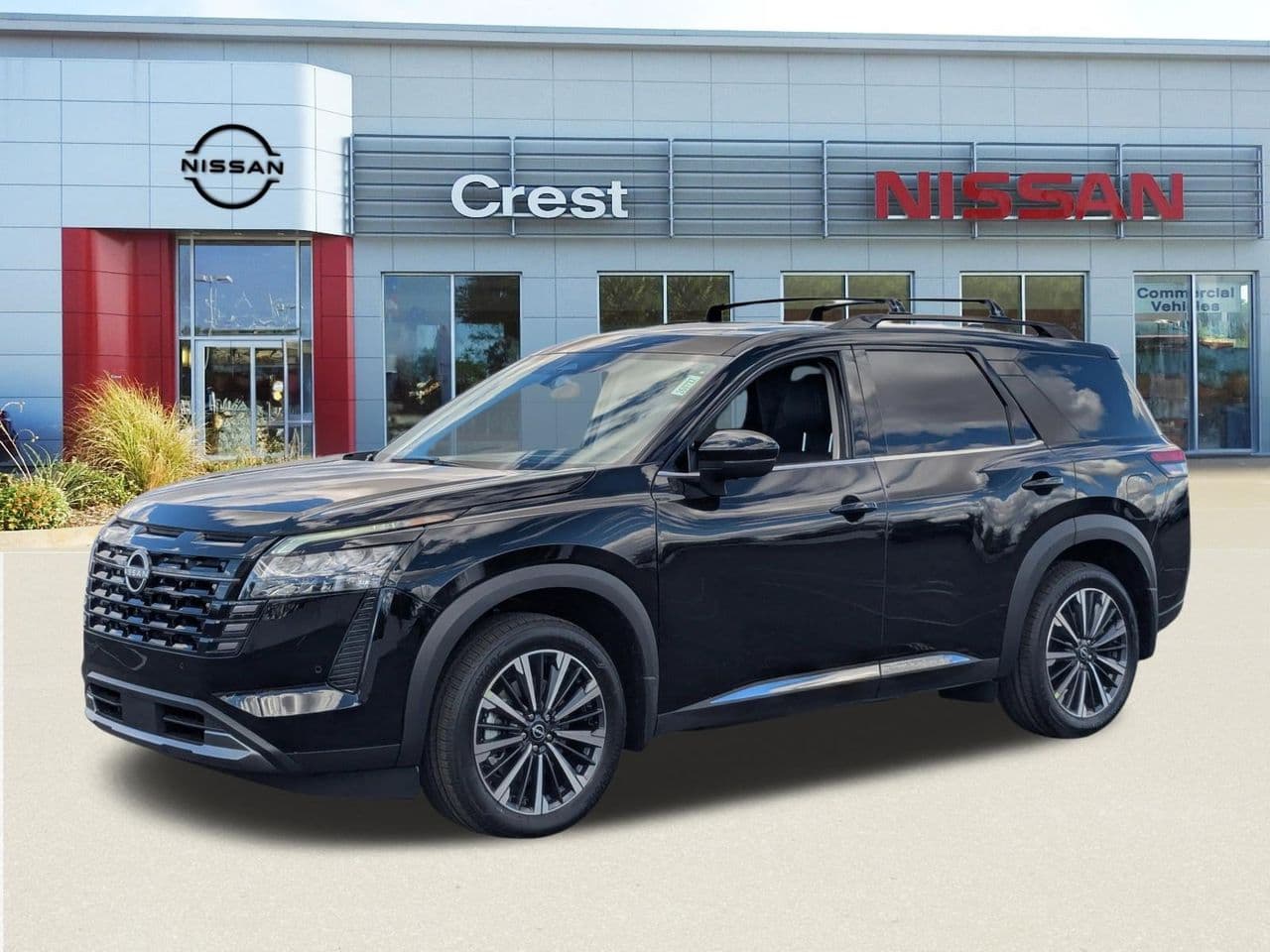 2026 Nissan Pathfinder Platinum — photo 1 of 36
