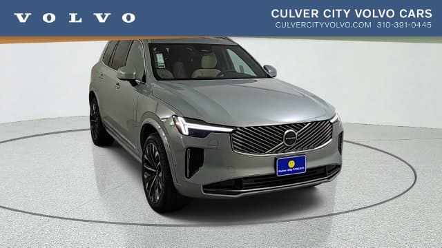 2027 Volvo XC90 Base — photo 1 of 46