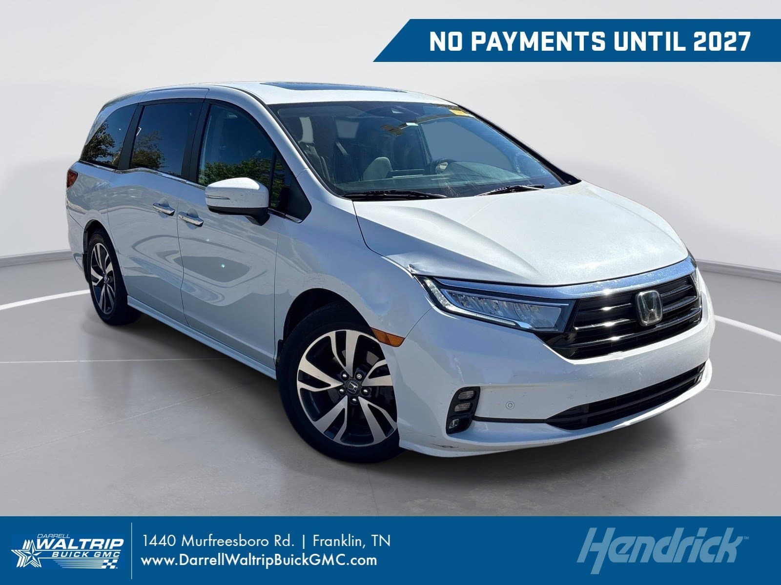 2023 Honda Odyssey Touring — photo 1 of 13