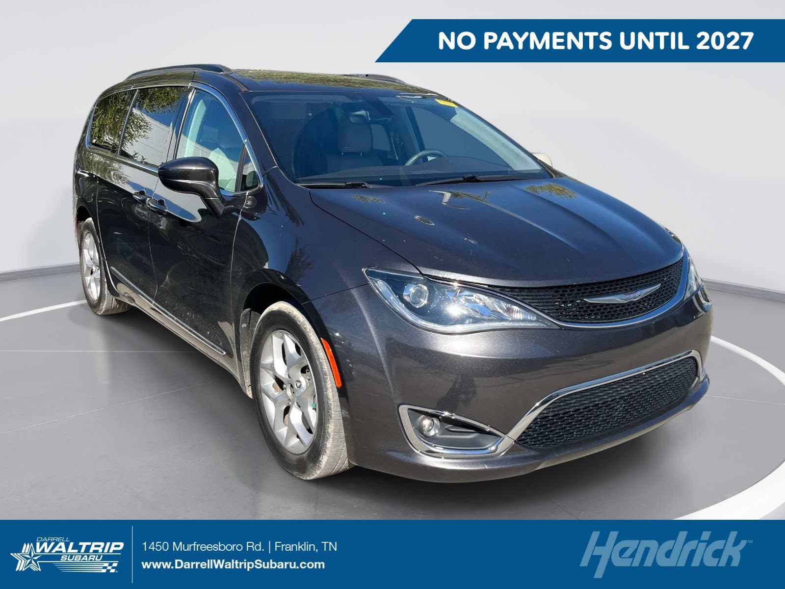 2017 Chrysler Pacifica Touring-L — photo 1 of 19