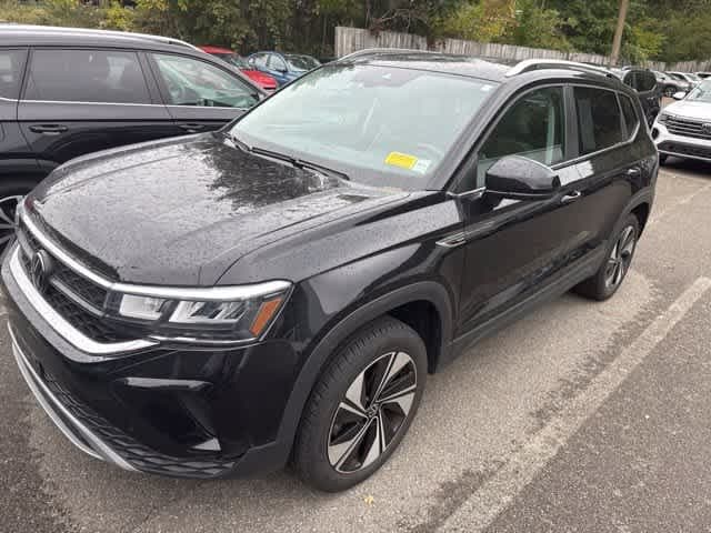 2023 Volkswagen Taos SE — photo 1 of 22