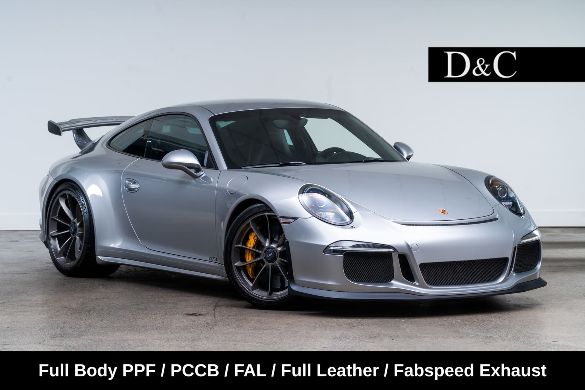 2015 Porsche 911 GT3 — photo 1 of 35