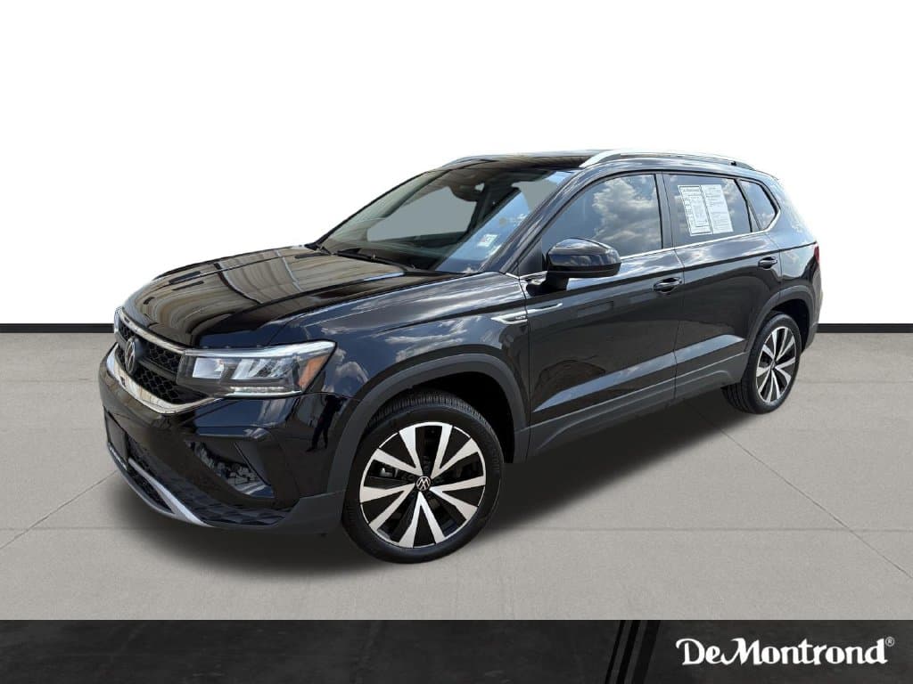 2024 Volkswagen Taos Base — photo 1 of 29