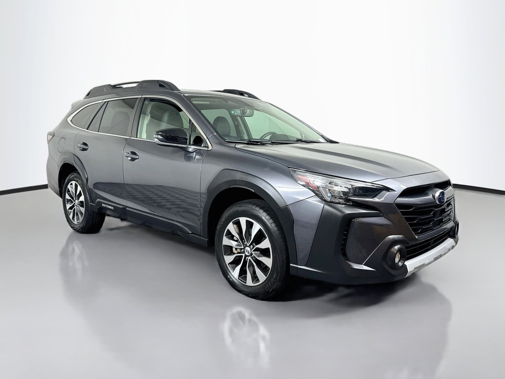 2025 Subaru Outback Limited XT — photo 1 of 38
