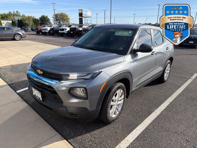 2022 Chevrolet Trailblazer LS — photo 1 of 8