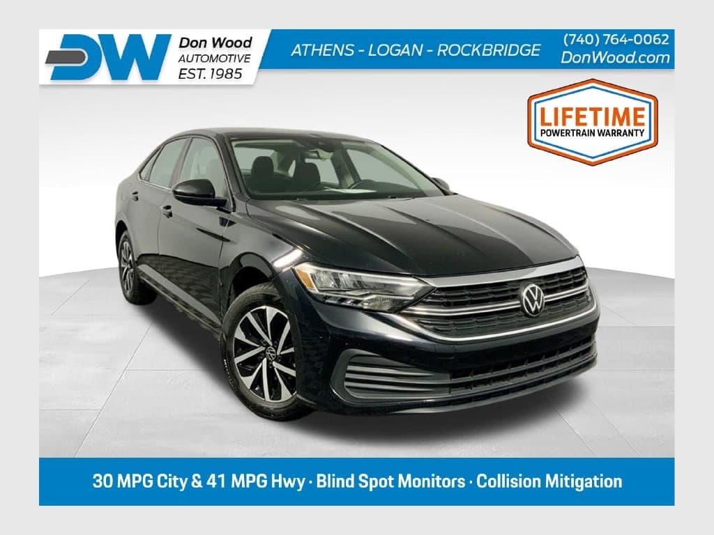 2024 Volkswagen Jetta Base — photo 1 of 34