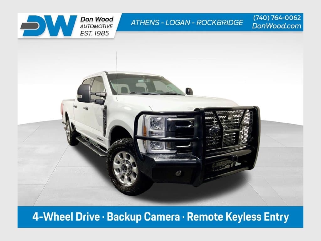 2023 Ford Super Duty F-350 SRW XLT — photo 1 of 40