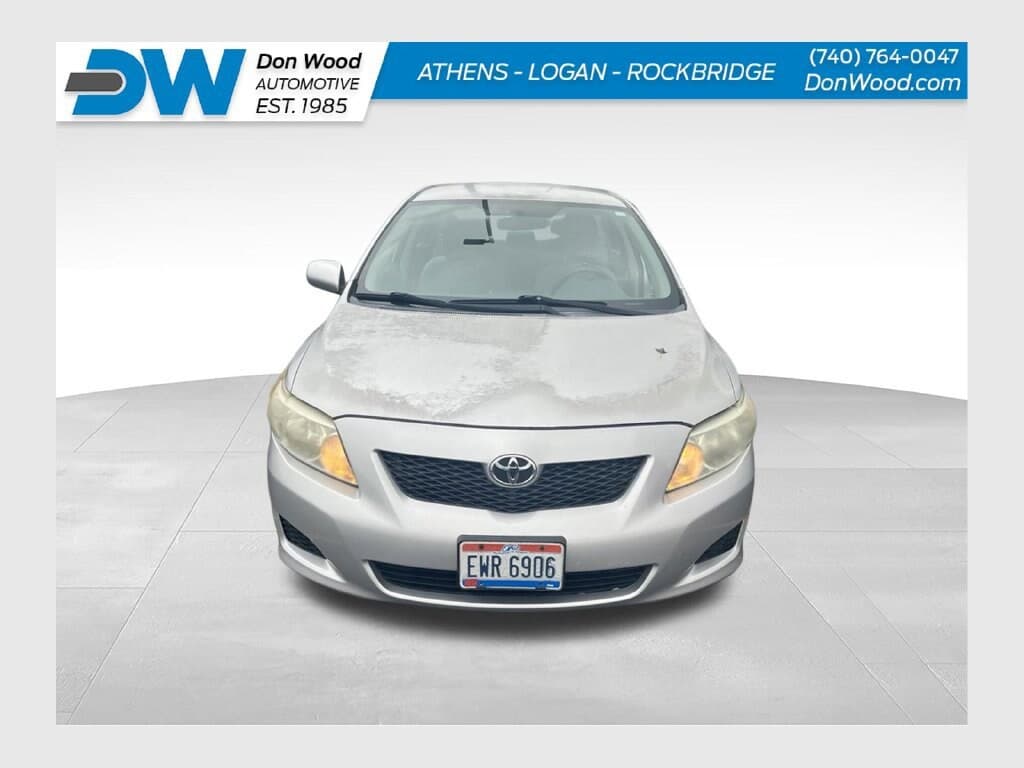 2010 Toyota Corolla Base — photo 1 of 8