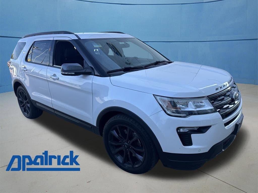 2018 Ford Explorer XLT — photo 1 of 16
