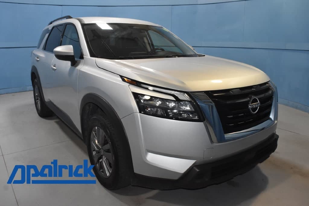 2025 Nissan Pathfinder SV — photo 1 of 34