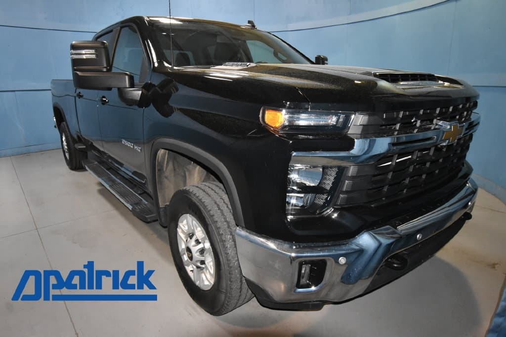 2025 Chevrolet Silverado 2500HD LT — photo 1 of 32