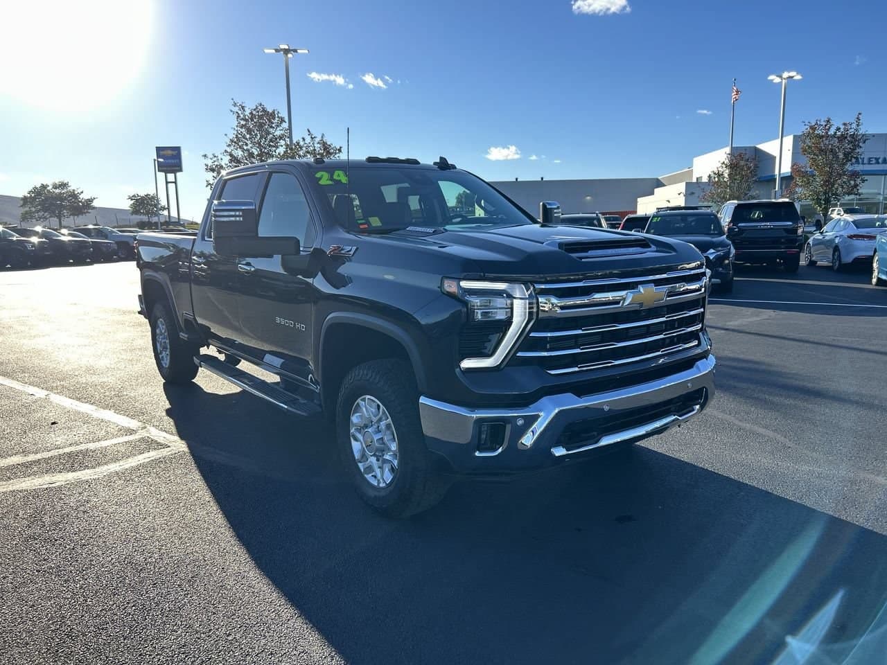 2024 Chevrolet Silverado 3500HD LTZ — photo 1 of 31