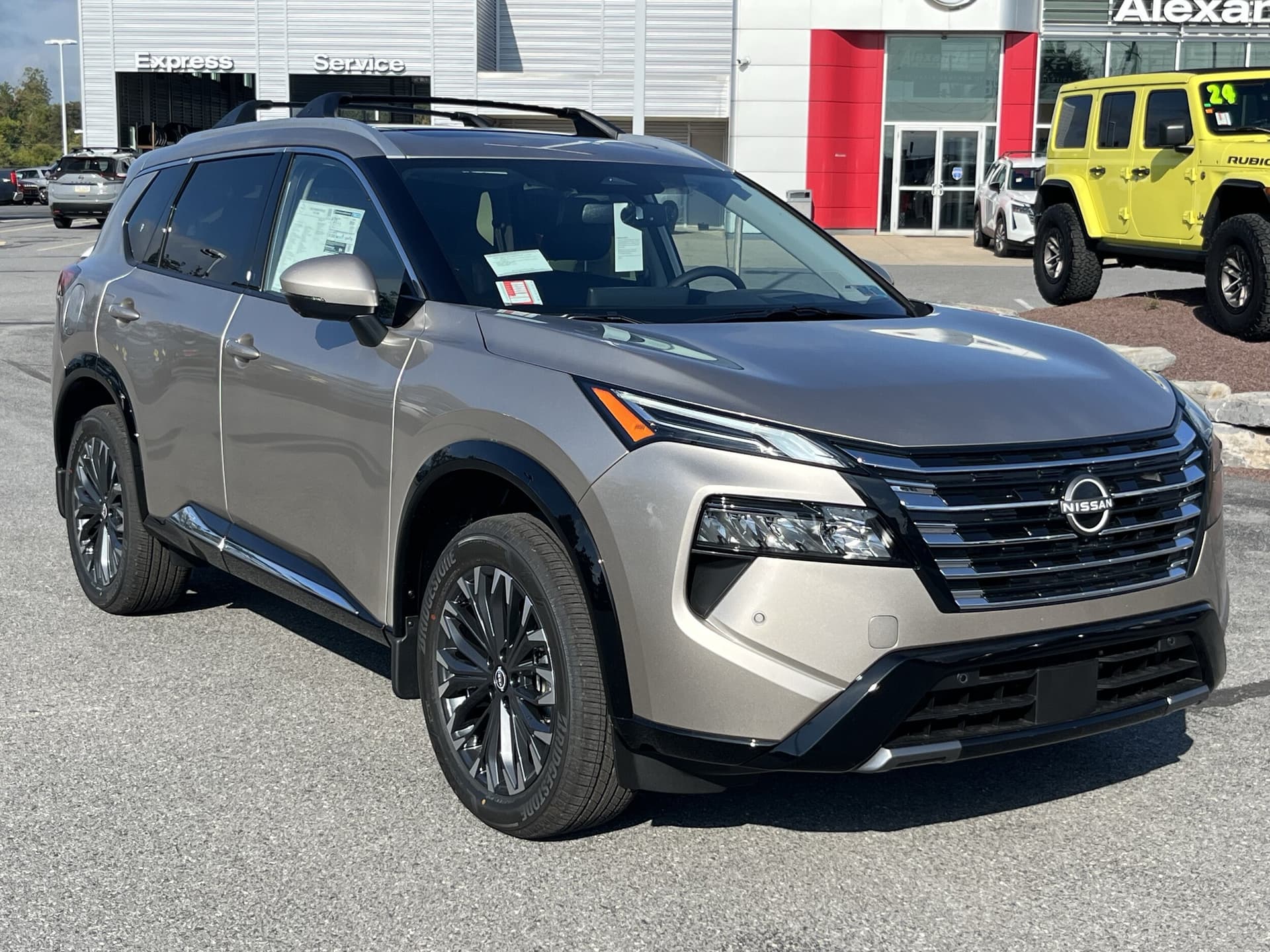 2026 Nissan Rogue Platinum — photo 1 of 40