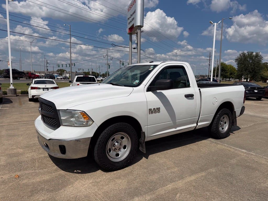 2013 RAM 1500 Tradesman — photo 1 of 13
