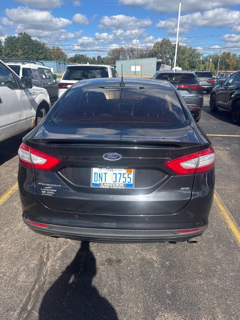 2014 Ford Fusion SE — photo 1 of 13