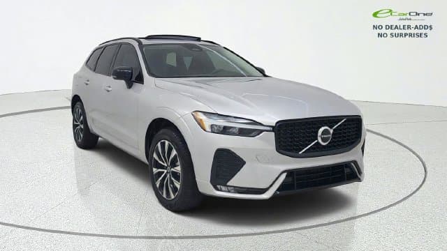 2025 Volvo XC60 Base — photo 1 of 88