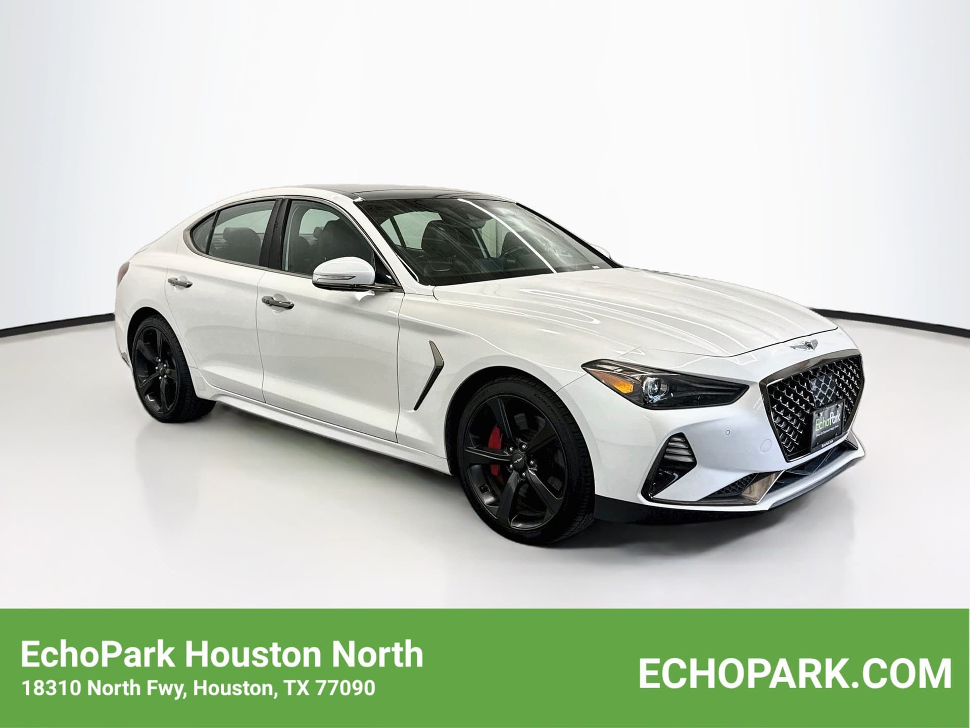 2021 Genesis G70 3.3T — photo 1 of 32
