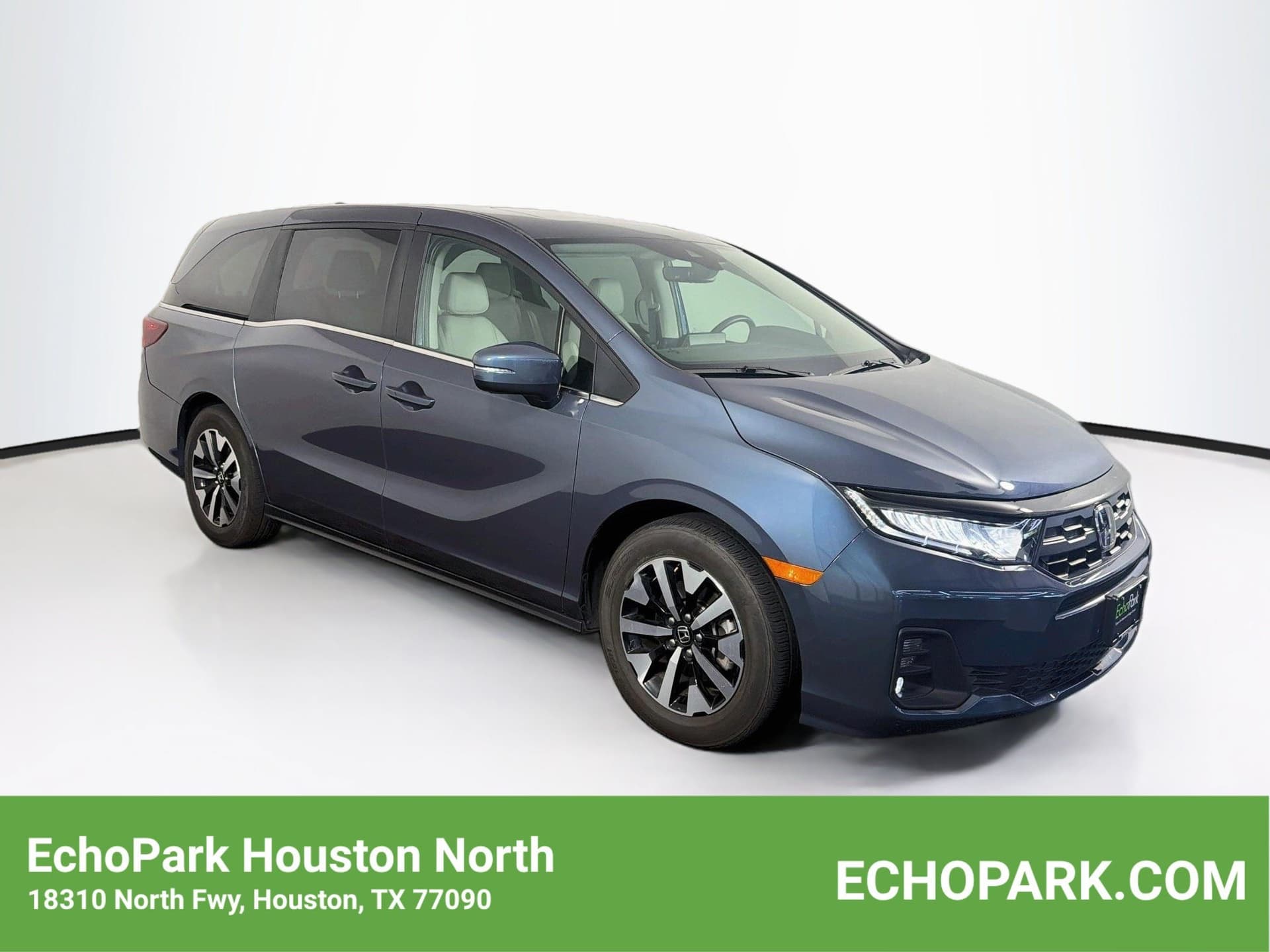 2025 Honda Odyssey EX-L — photo 1 of 32