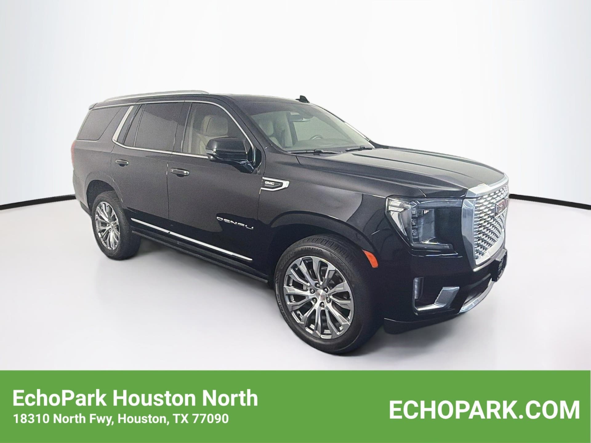 2022 GMC Yukon Denali — photo 1 of 32