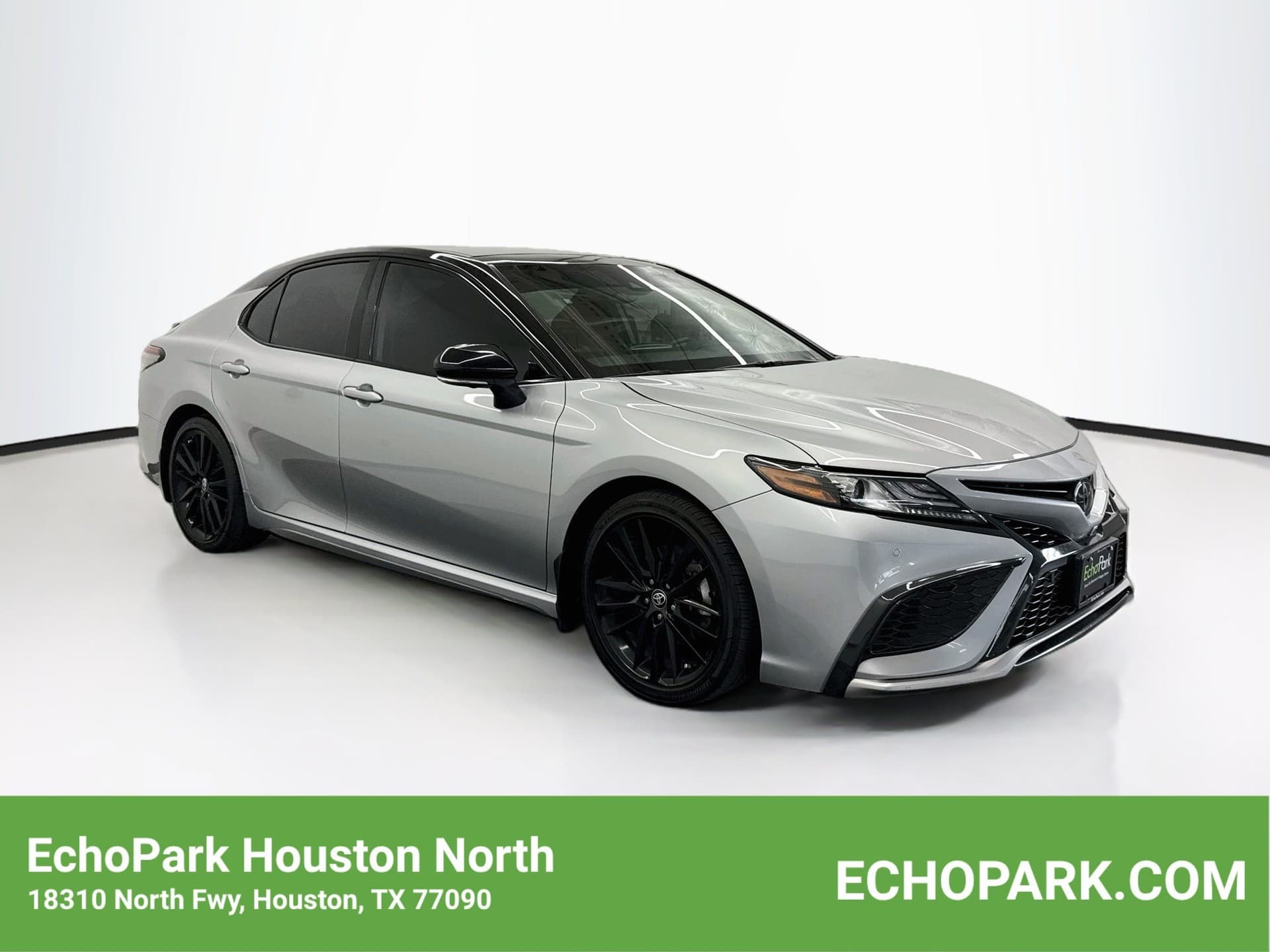 2024 Toyota Camry XSE V6 — photo 1 of 31