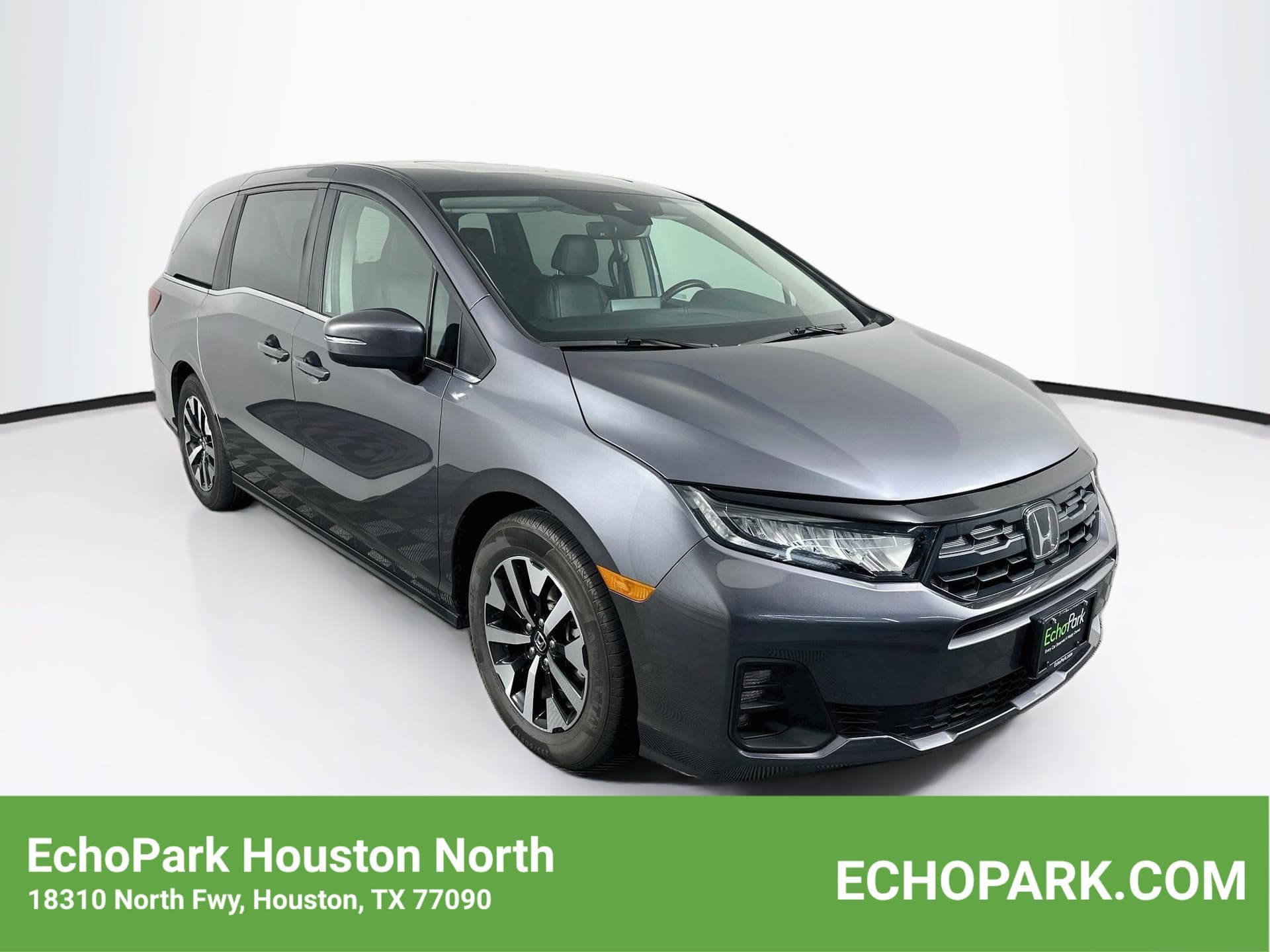 2025 Honda Odyssey EX-L — photo 1 of 32