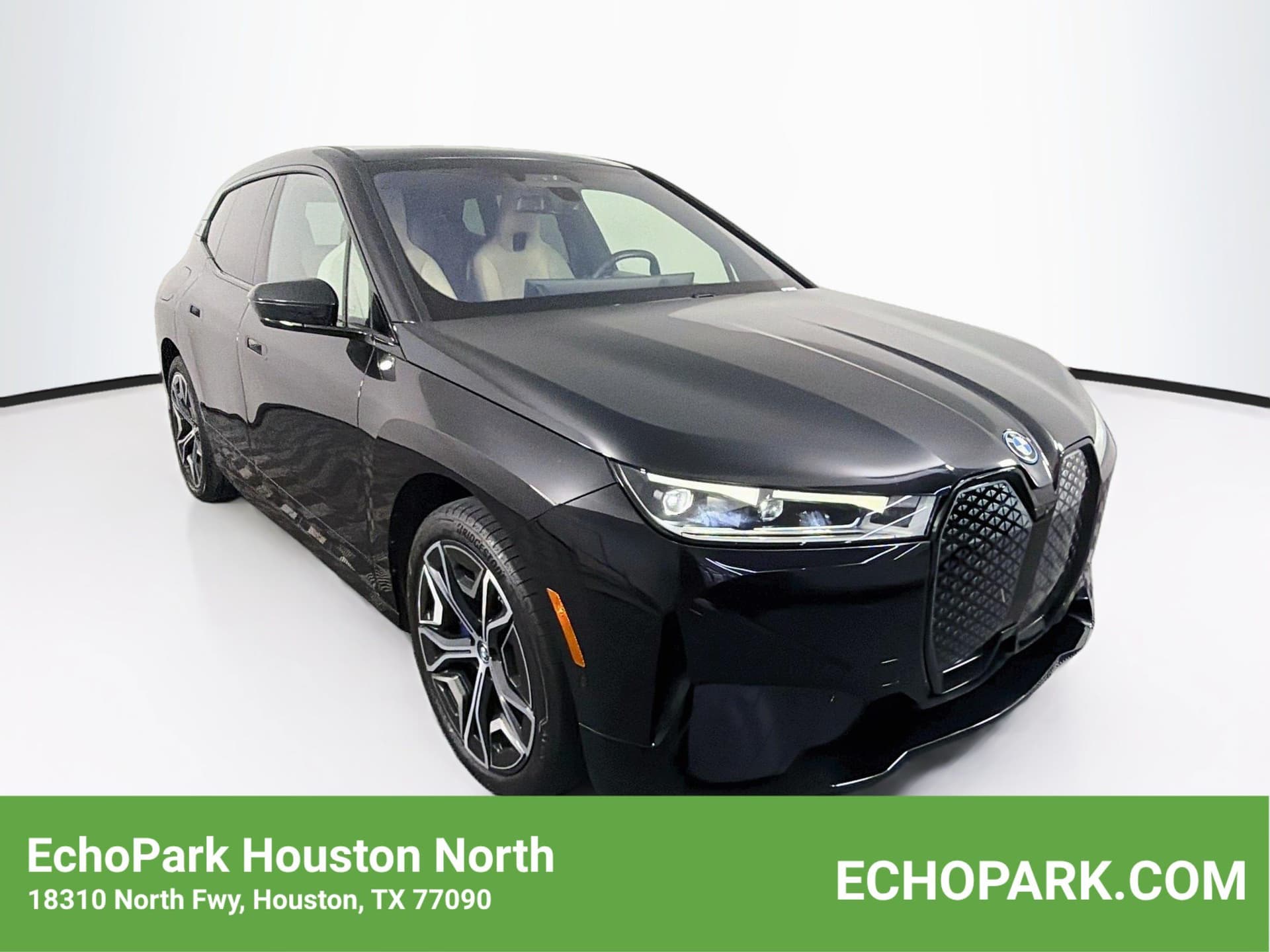 2024 BMW iX xDrive50 — photo 1 of 31