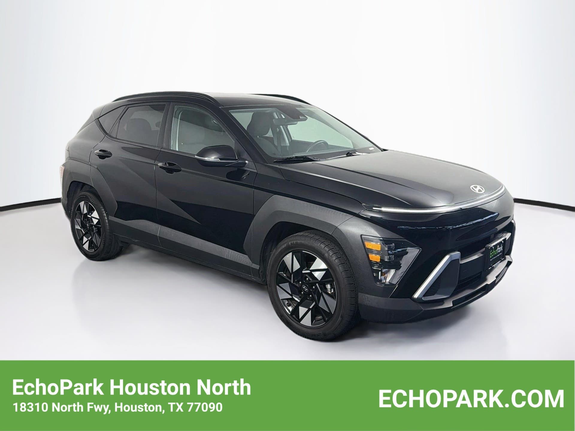 2025 Hyundai Kona SEL — photo 1 of 30