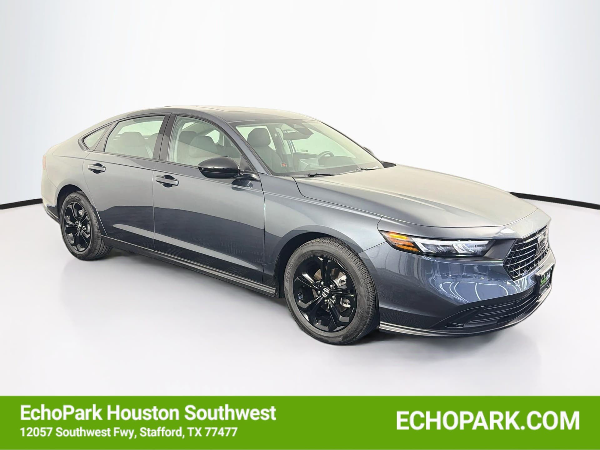 2025 Honda Accord Sedan SE — photo 1 of 31