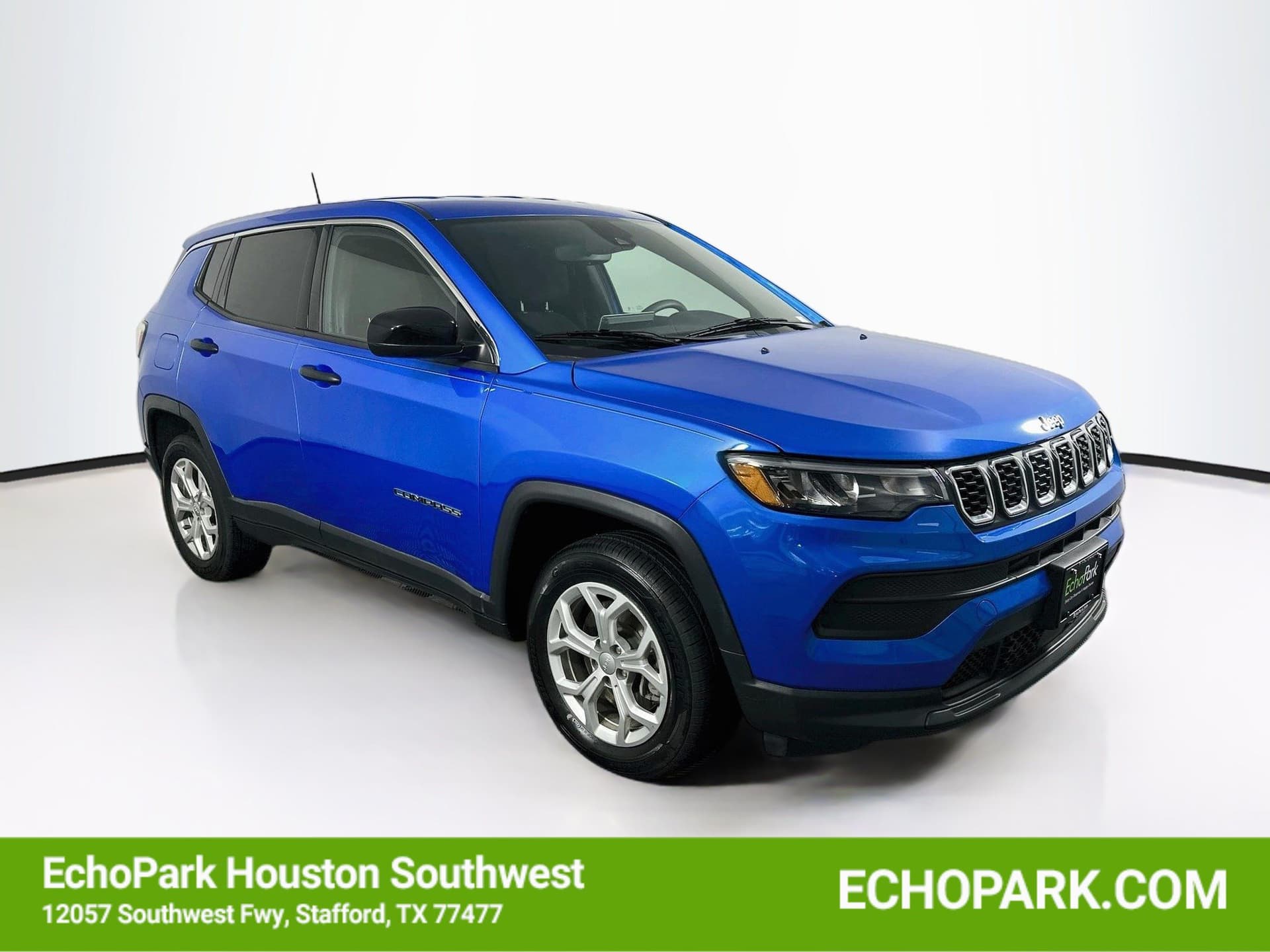 2024 Jeep Compass Sport — photo 1 of 31