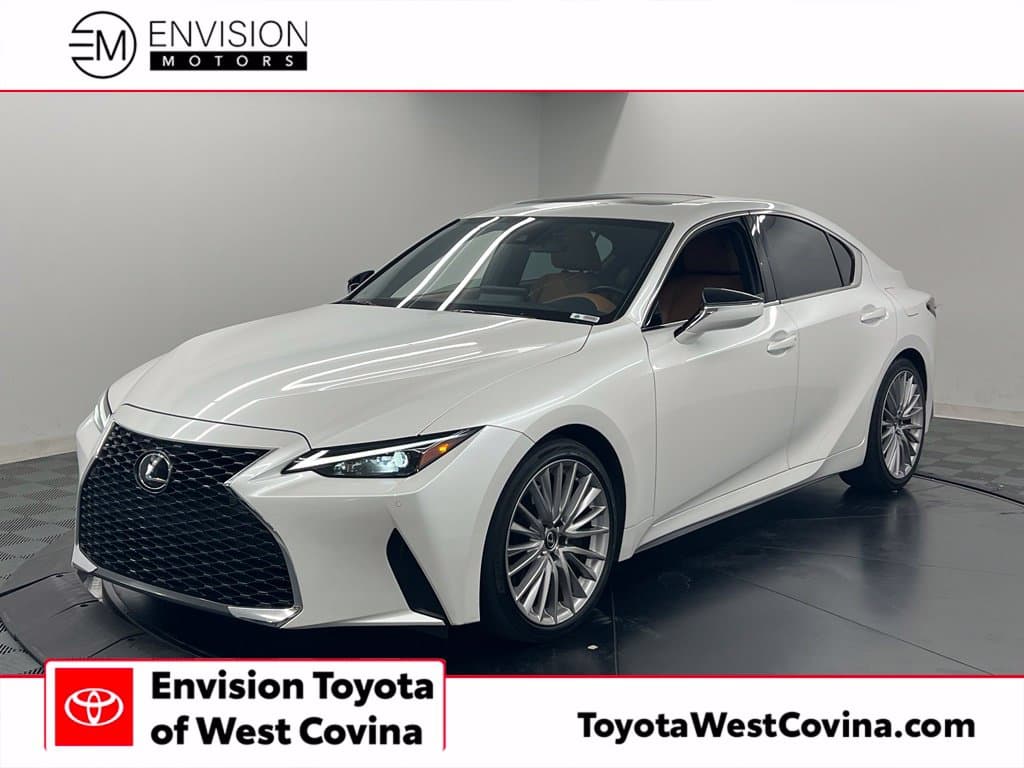 2023 Lexus IS IS 300 — photo 1 of 14