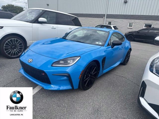 2022 Toyota GR86 Premium — photo 1 of 26