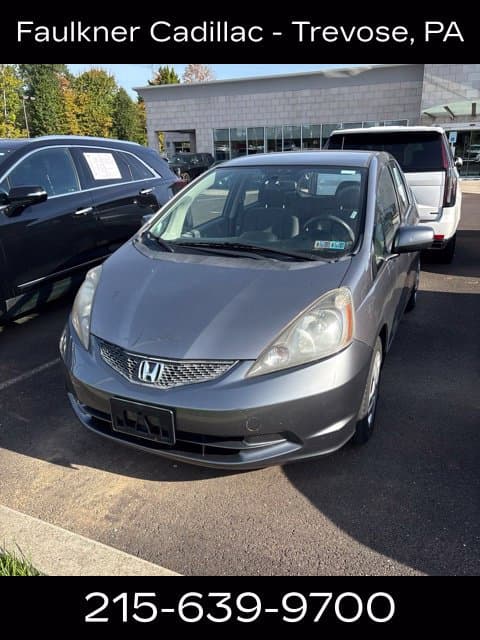 2013 Honda Fit Base — photo 1 of 11