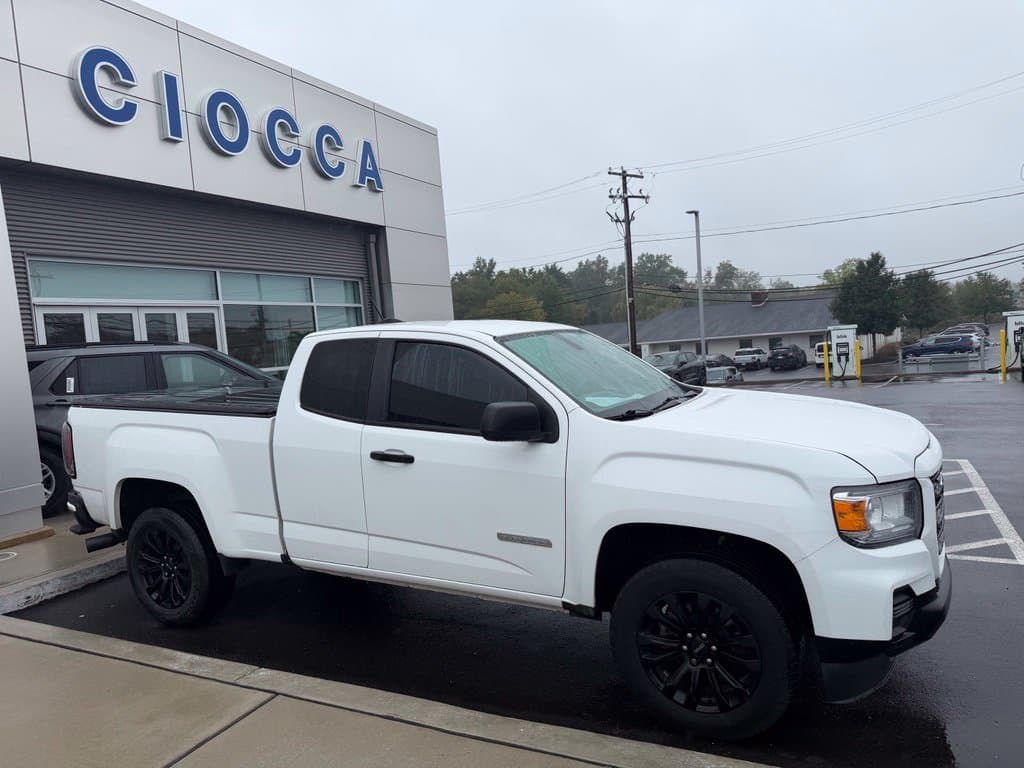 2021 GMC Canyon Base — photo 1 of 12